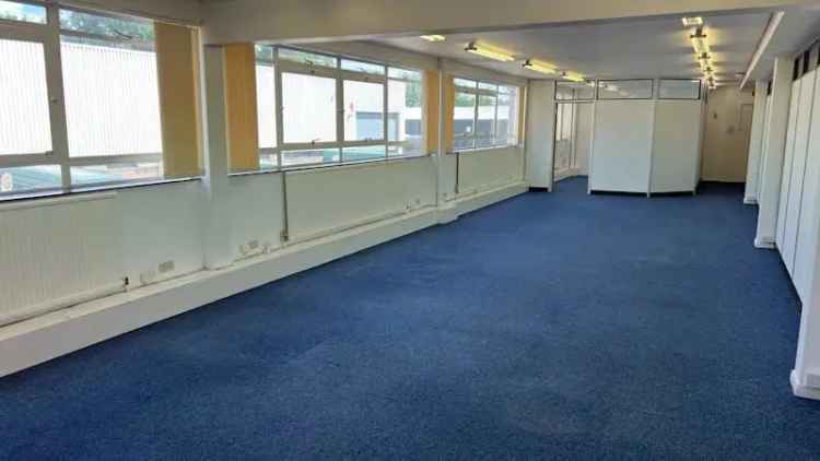 Commercial property For Rent in St Albans, England