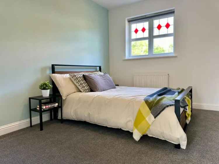 1 Bedroom House Share in Shirehampton Modern Comfort