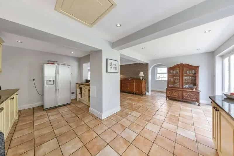 5 Bedroom Semi-Detached House for Sale in Croft WA3