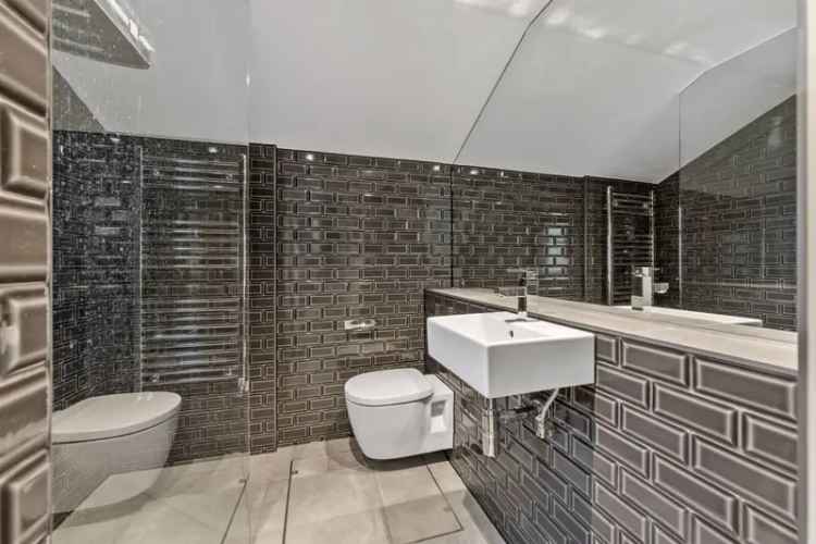 Bloomsbury Properties: Modern & Period Homes Near Russell Square