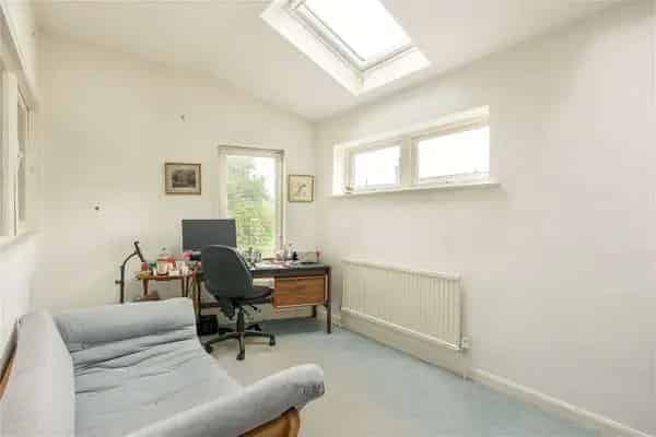 Two-Bed Townhouse Near Midsummer Common Cambridge