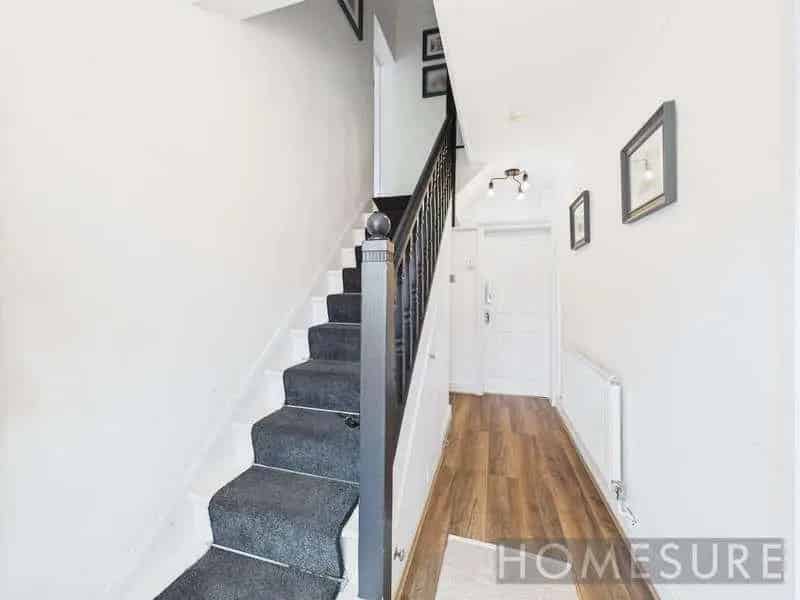 4 Bed House for Sale Modern Family Home