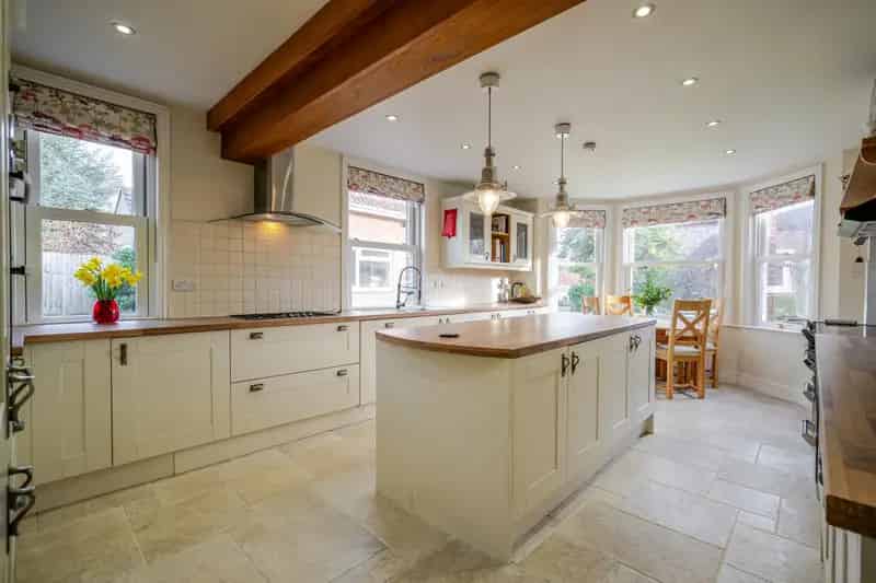 4 Bedroom Detached House for Sale in Naphill