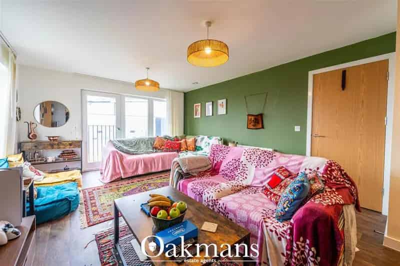 2 Bedroom Apartment for Sale