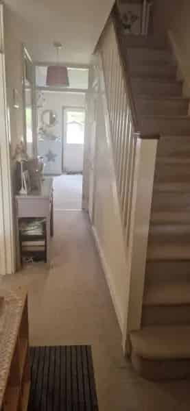 2 Bedroom House with Garden and Driveway