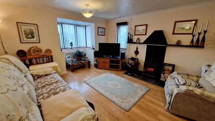 2 Bedroom Detached Bungalow for Sale in Delabole Cornwall