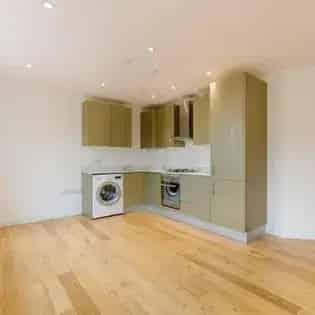 2 Bedroom Flat 62m² London - New Development