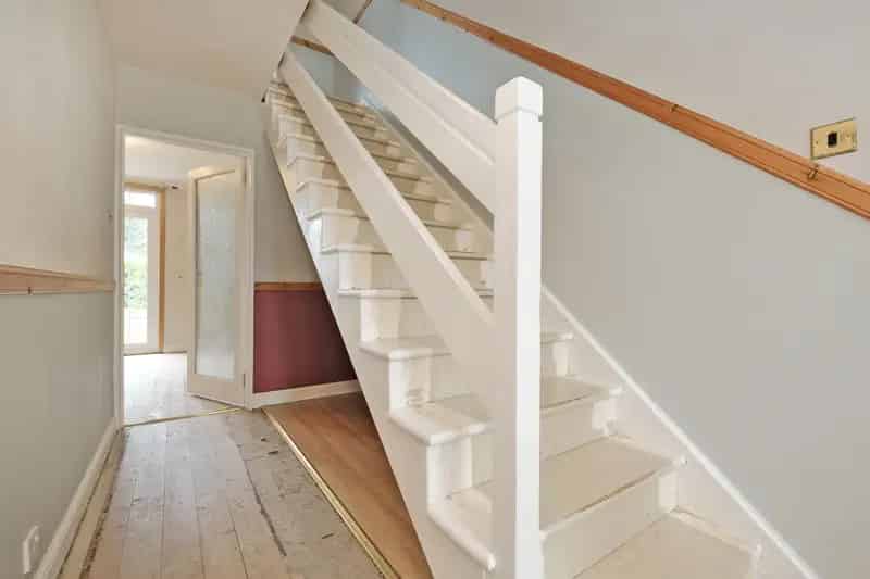 2 Bed Mid Terrace House Requiring Modernisation