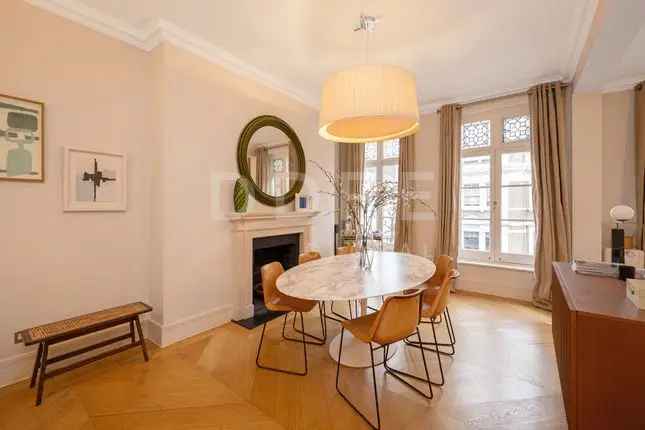 Flat for sale in Linden Gardens, London W2