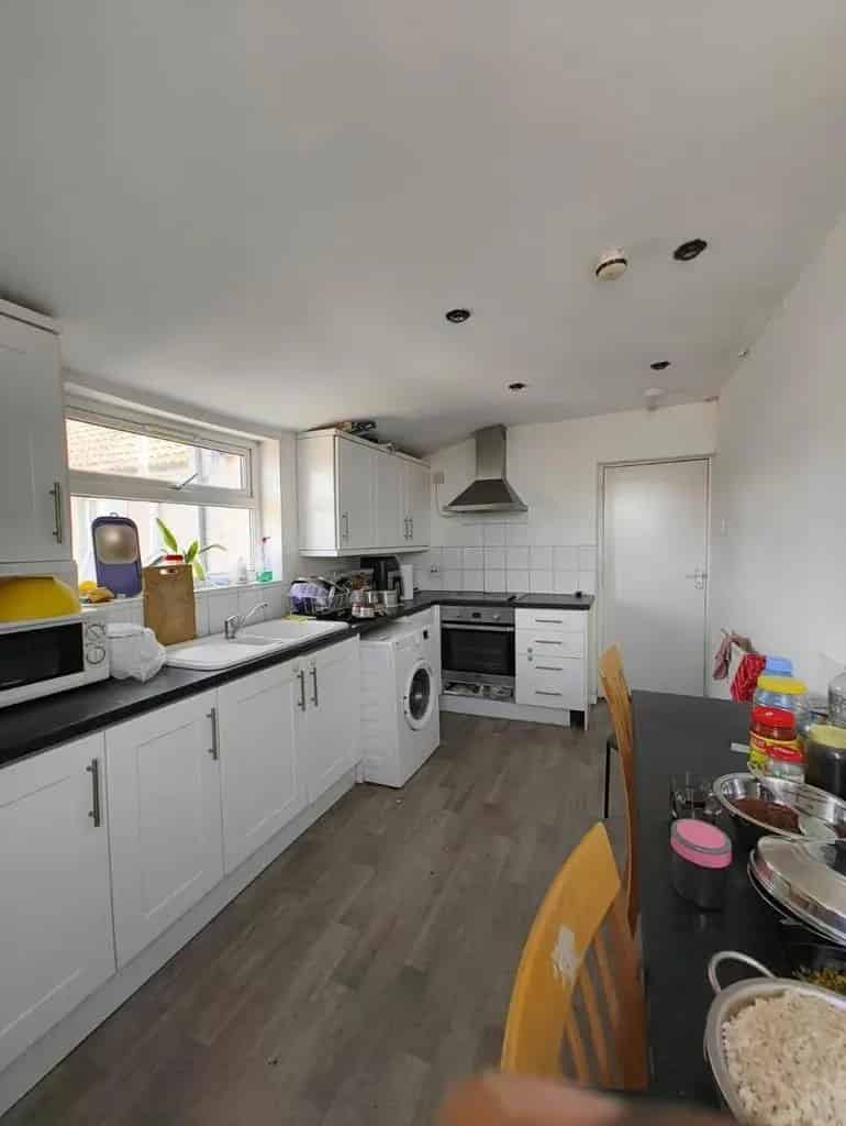 2 Bedroom Flat Share to Rent in St George
