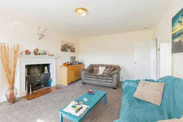 3 Bedroom Maisonette for Sale in Grade I Listed Georgian Building