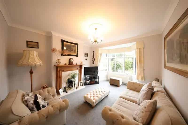 3 Bedroom Semi Detached House for Sale in Willerby