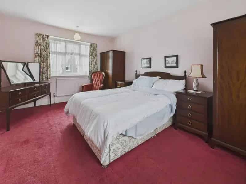 3 Bedroom Detached House For Sale 1928 Character Home