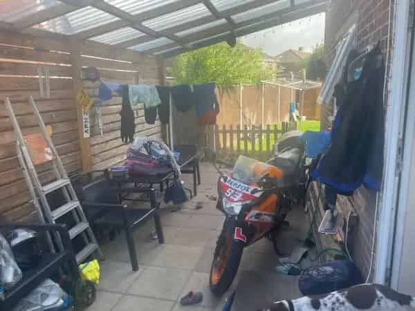 Family Home with Garden and Separate Dining Room