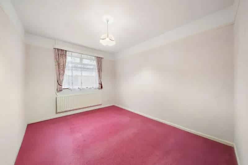 3 Bed House for Sale Pack Lane Basingstoke