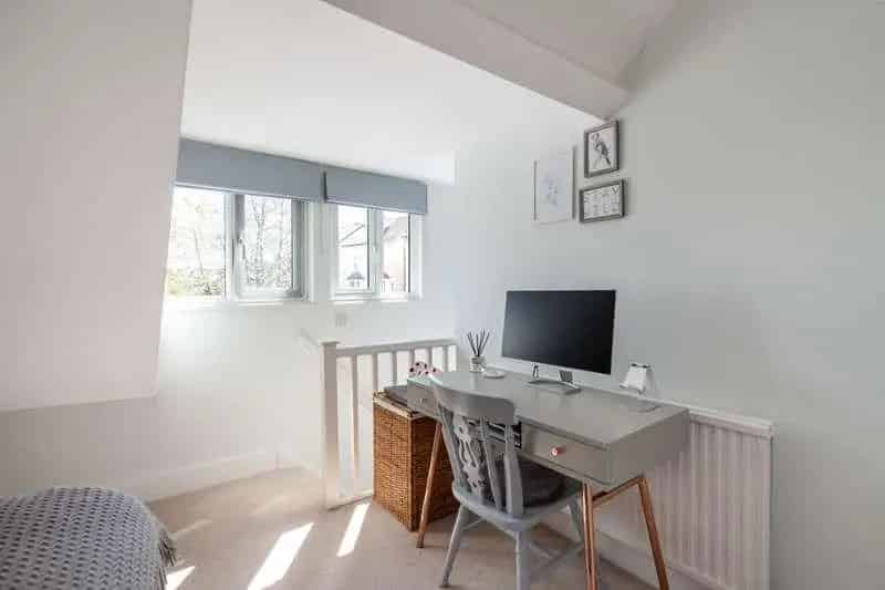 1 Bed Flat for Sale in Redhill