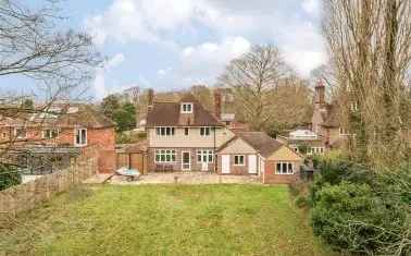 House For Sale in Yeovil, England