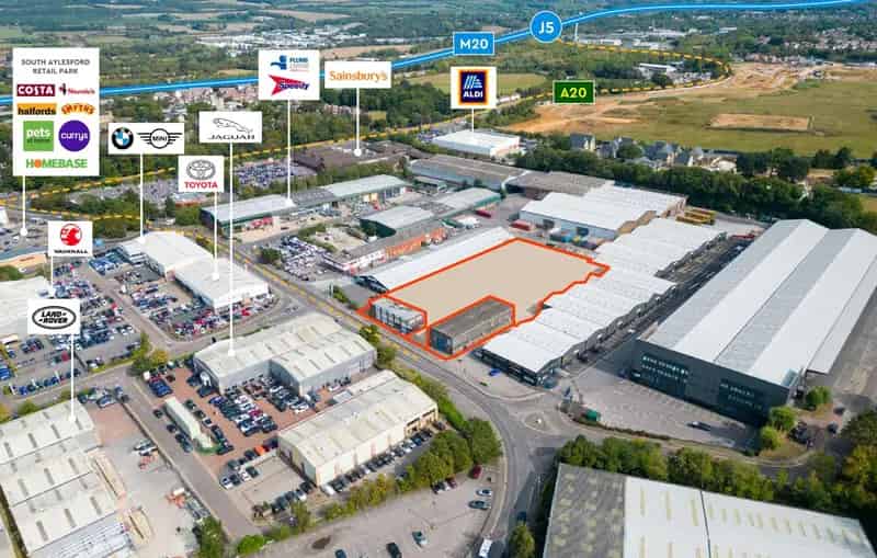 Up to 1.76 Acres of Open Storage Parking To Let