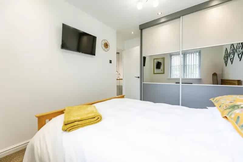 3 Bed Detached House for Sale Burncross Drive