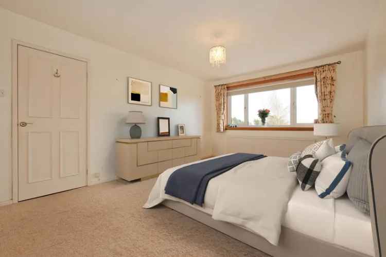 5 Bedroom Detached House in Cults Aberdeen