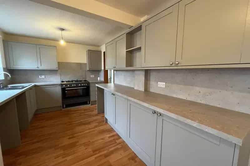 3 Bedroom House in Bruton Somerset Available Now