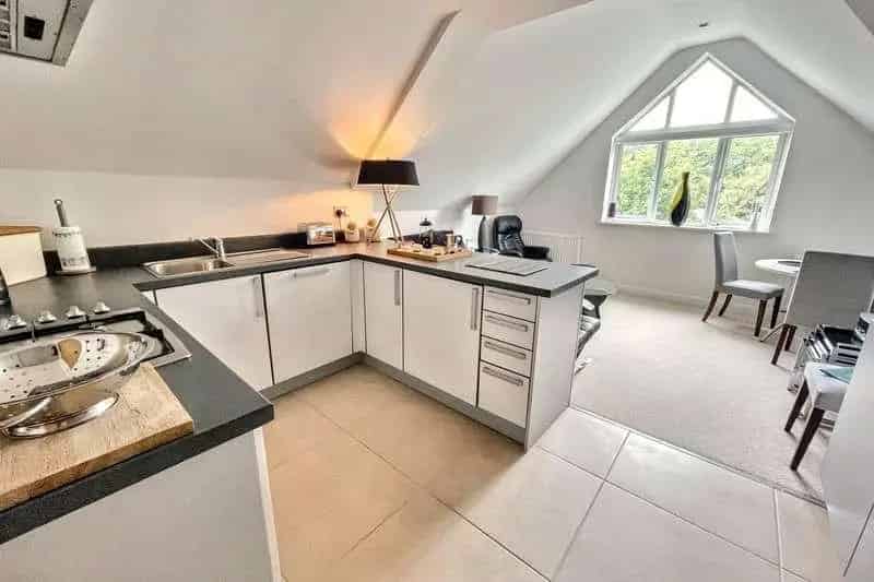 2 Bed Apartment for Sale in Meyrick Park Bournemouth