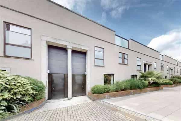5 Bedroom House for Sale in London NW8