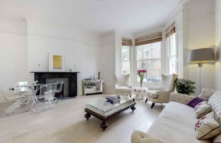 2 Bedroom Flat for Sale in Little Venice