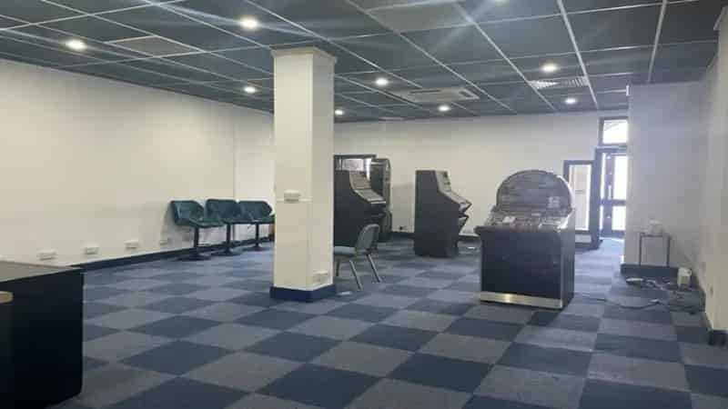 Commercial property For Rent , 9, Market Street, Wigan, England
