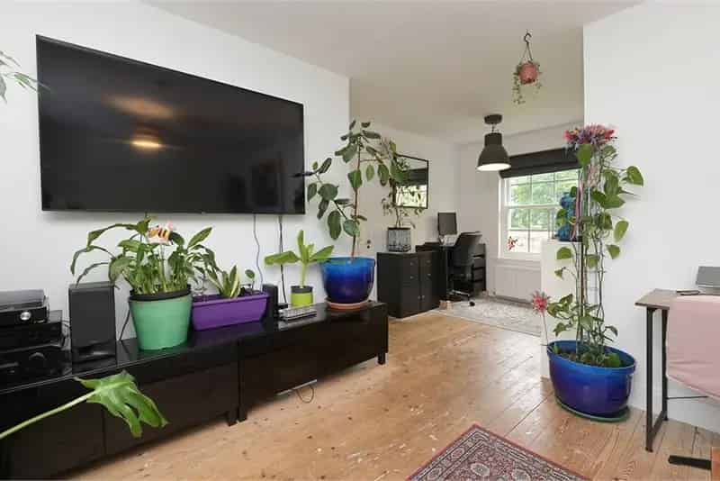 1 Bed Flat Blackhall Edinburgh Spacious Living Dining Room Garage