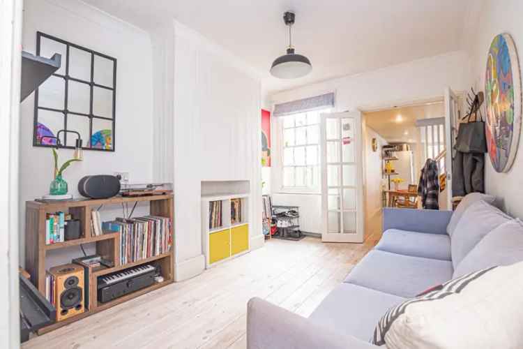 3 Bedroom House For Sale in Leighton Buzzard Town Centre