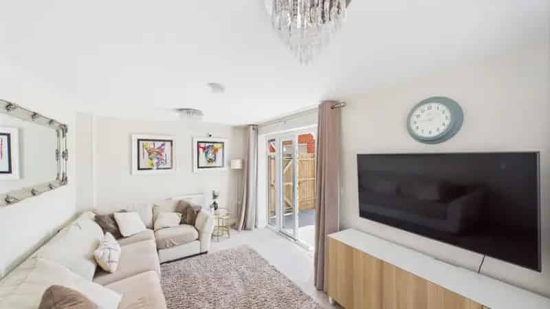 3 Bedroom House For Sale Moreton Hall
