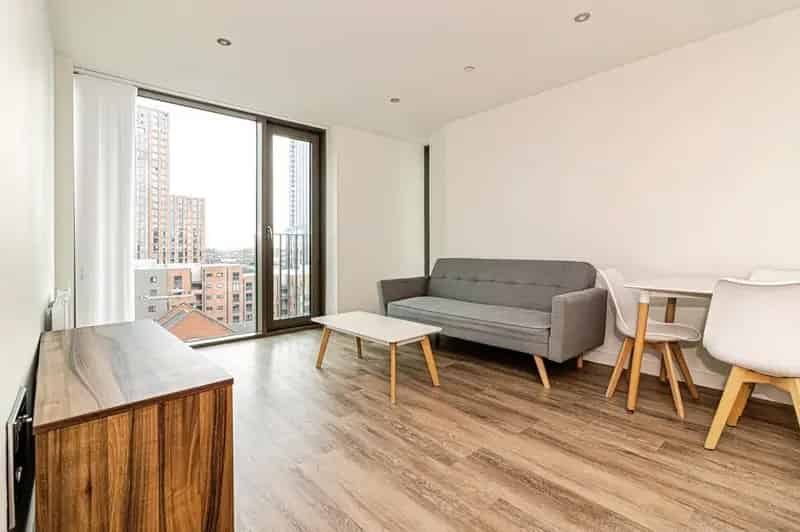 2 bedroom  Flat to rent, Manchester, Greater Manchester, M1
