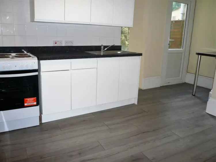 1 Bedroom Flat to Rent in Redruth, Cornwall