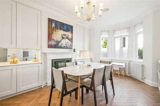 Four Bedroom Victorian House for Sale in SW11
