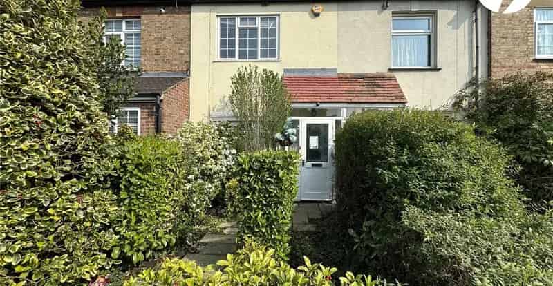 3 Bedroom House for Sale Near Swanley Station