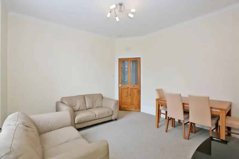 1 Bedroom Flat to Rent - Fully Furnished