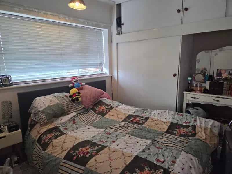 3 Bed Semi Detached House For Sale Extended Accommodation South Facing Garden