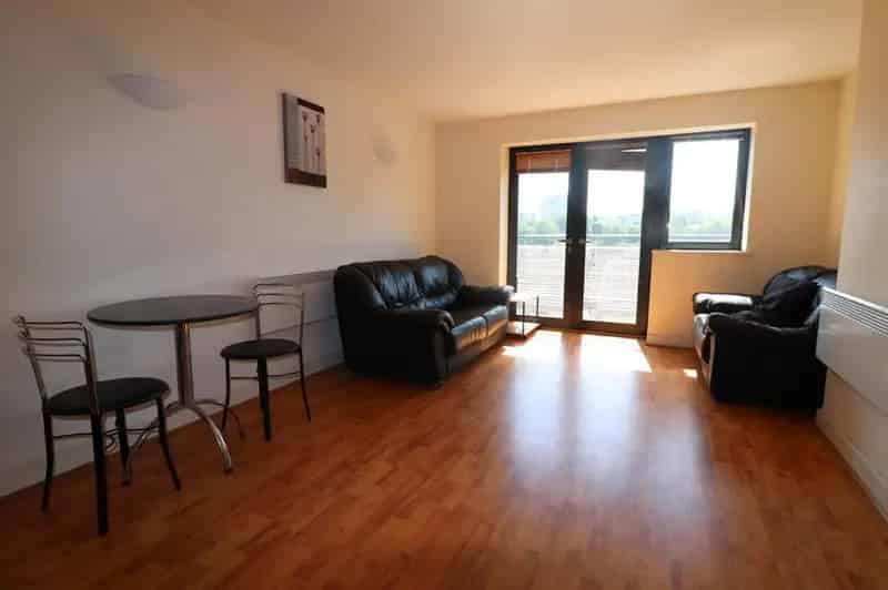 1 Bedroom Apartment to Rent Canalside Brindleyplace