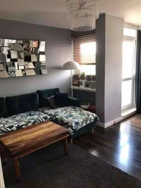 Flat For Rent in London, England