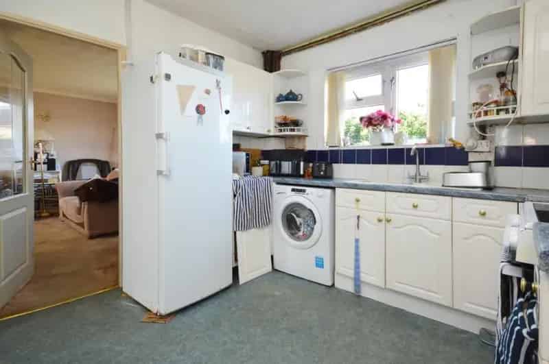 3 Bed Semi-Detached House For Sale