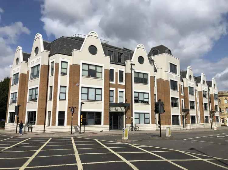 Office For Rent in Oxford, England