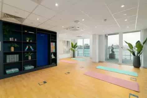 2 Bedroom Flat Southampton 48m2 Luxury Apartment Vantage Tower