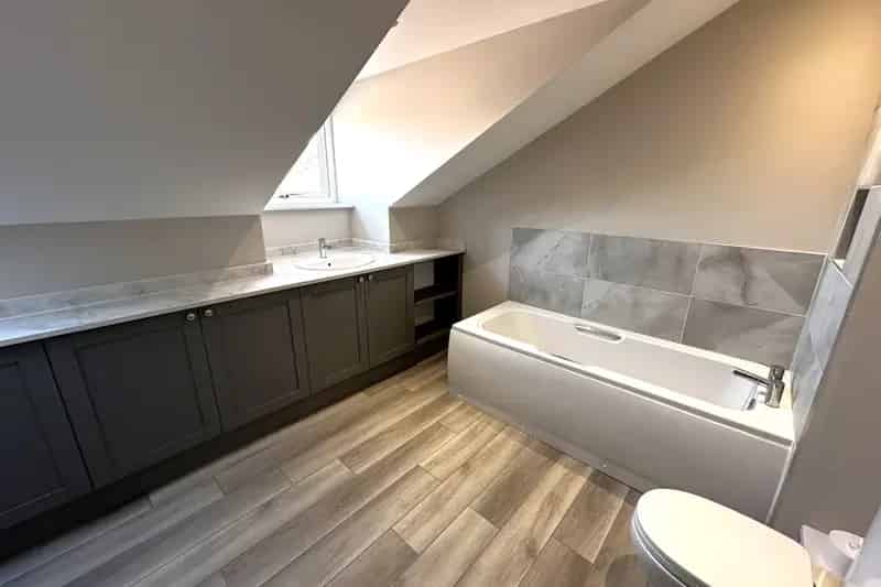 Modern 3-Bed Townhouse West End Lincoln