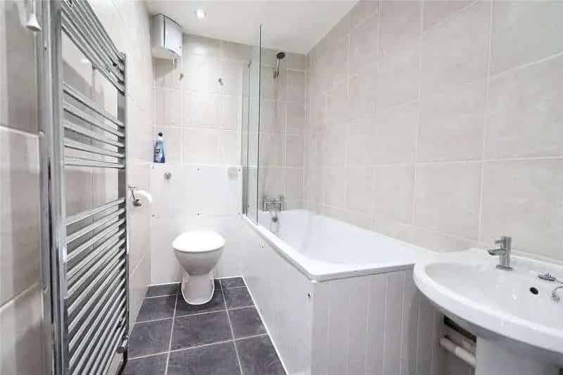 1 Bed Flat for Sale City Centre Near Moorland Rd Station