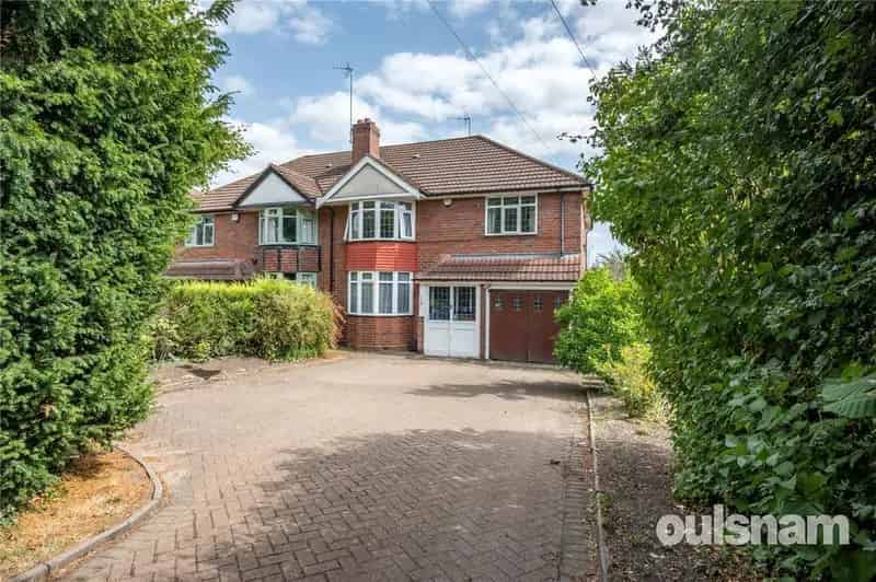 4 Bedroom Semi Detached House For Sale Kings Norton Birmingham