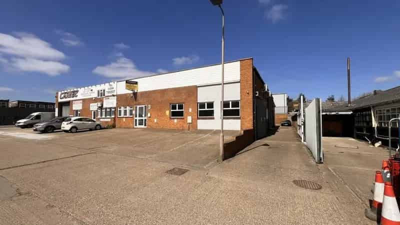 Warehouse with Office Space in Benfleet