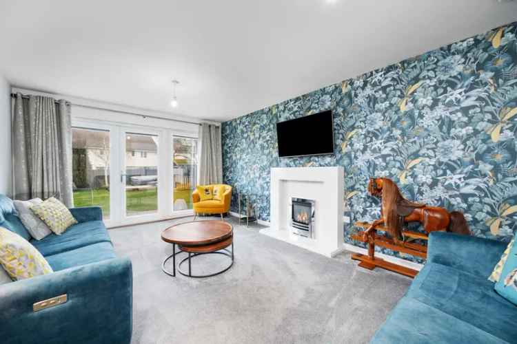 5 Bedroom Detached House Westhill Double Garage Family Home