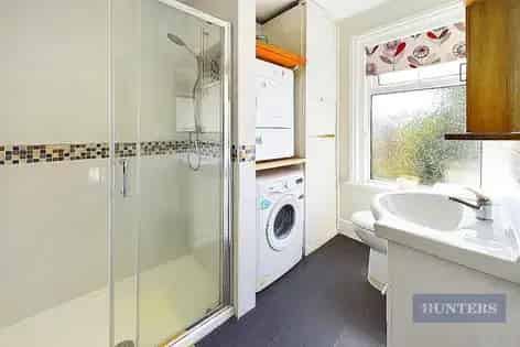 1 room house of 56 m² in Southampton