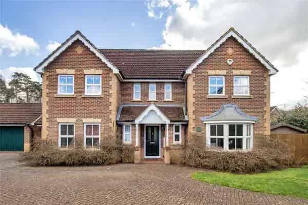 Impressive Family Home for Sale in Ightham Kent